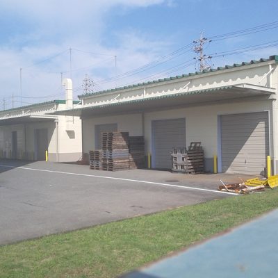 外壁塗装 四日市市/N工場様の外観写真